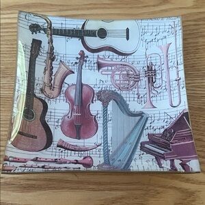 Beautiful MICHEL Design Works Square Trinket, Dish/plate. 5-3/4" Square × 3/4" H